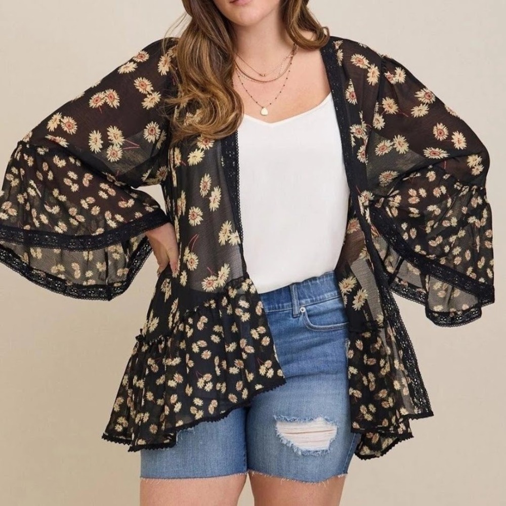Torrid Womens 1X 14/16‎ Kimono Black Daisy Textured Chiffon Flouncy Ruffle NEW